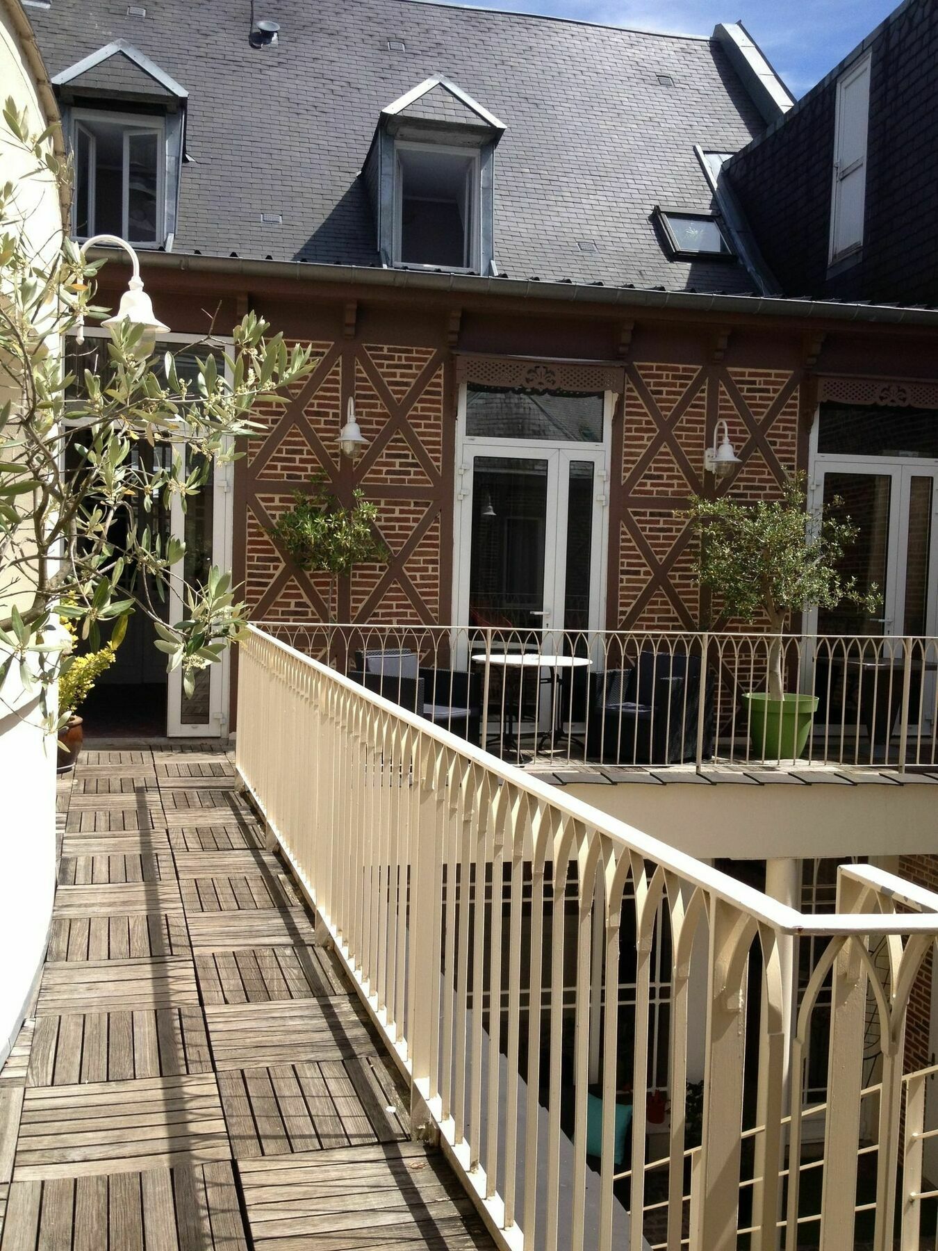 Hotel Le Prieure Et La Residence Amiens Ngoại thất bức ảnh