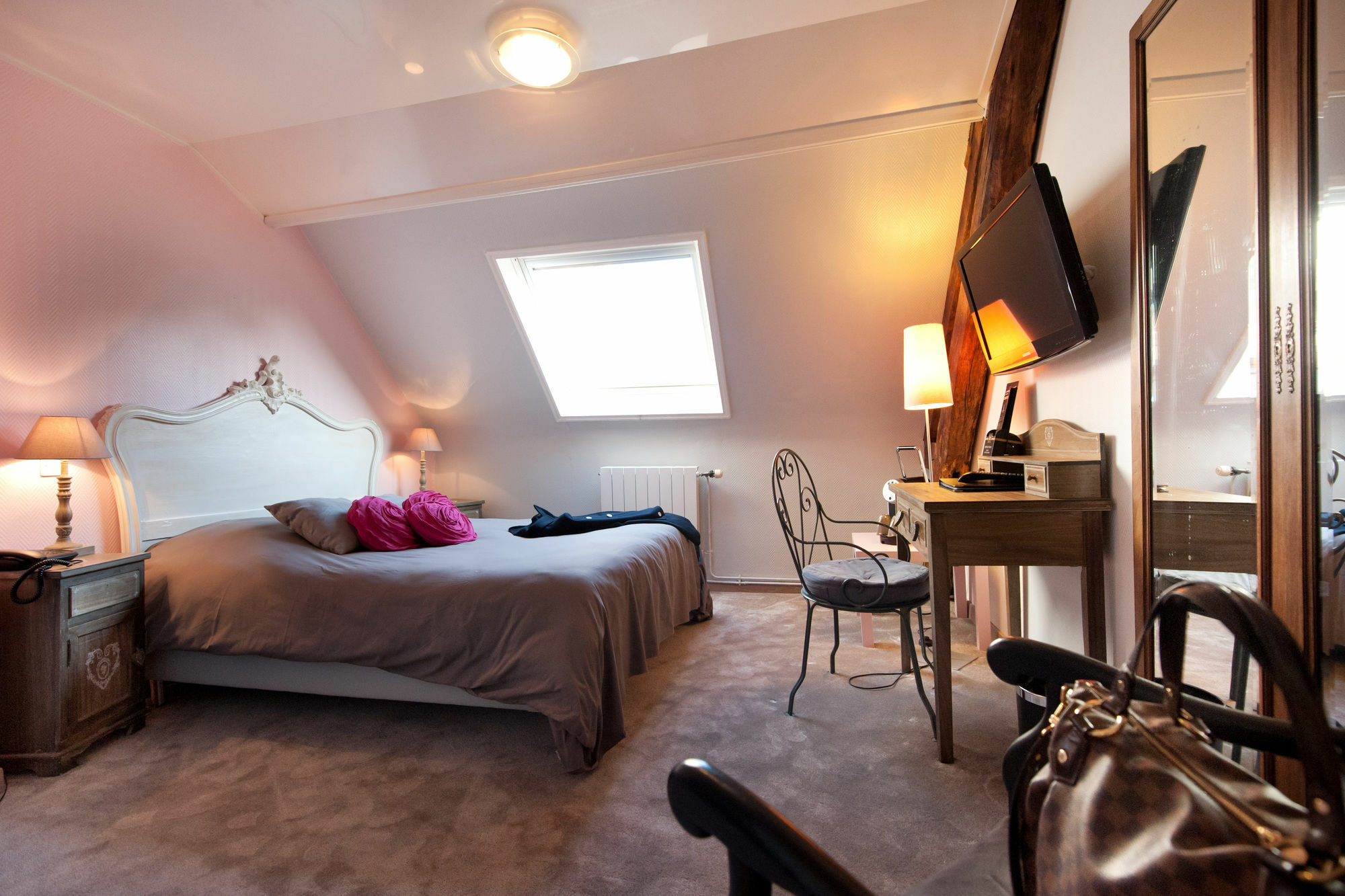 Hotel Le Prieure Et La Residence Amiens Ngoại thất bức ảnh