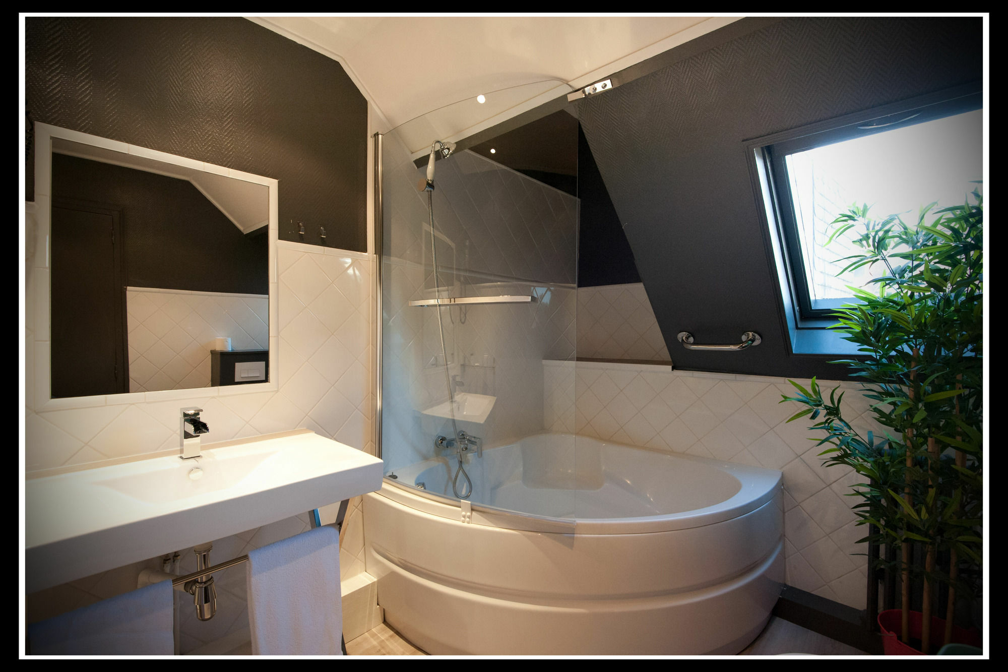 Hotel Le Prieure Et La Residence Amiens Ngoại thất bức ảnh